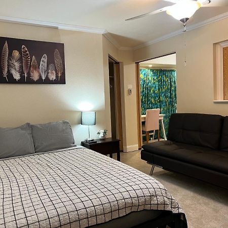 Near Airport Guest Suite Anchorage Exterior photo