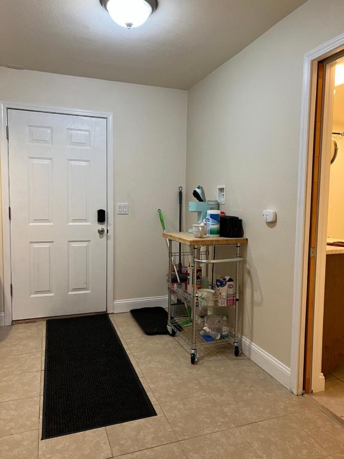 Near Airport Guest Suite Anchorage Exterior photo